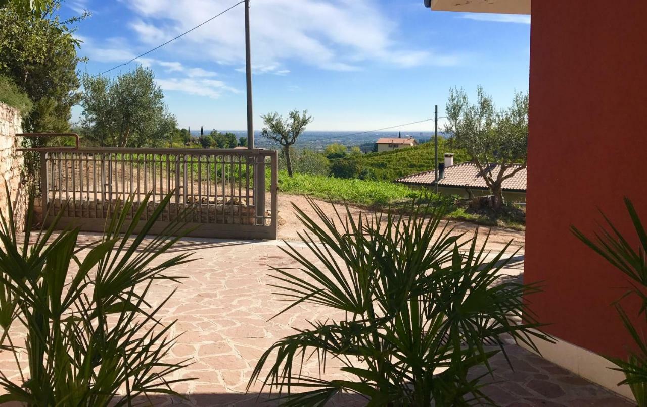Cris Apartments SantʼAmbrogio di Valpolicella Εξωτερικό φωτογραφία